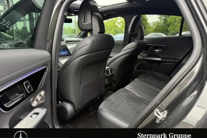 Mercedes-Benz GLC 63 AMG (Clasa GLC) din 2024 cu 37.153 km - oferta MER232122 - foto 18