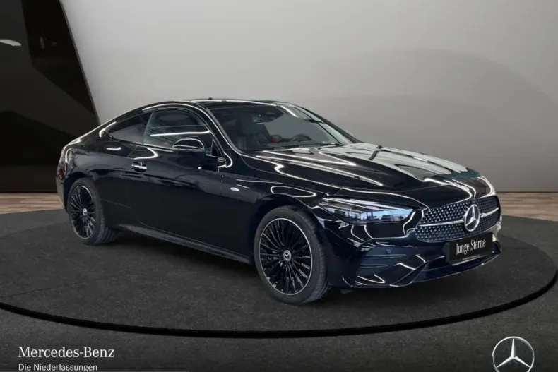 Mercedes-Benz CLE 300 (Clasa CLE) din 2025 cu 17.328 km - oferta MER232129 - foto 3