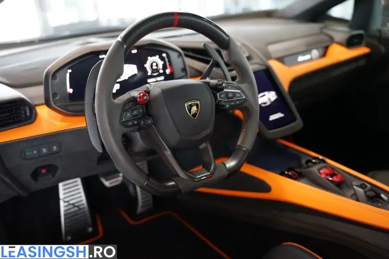 Lamborghini Revuelto din 2025 cu 4.600 km - oferta LAM232142 - foto 12