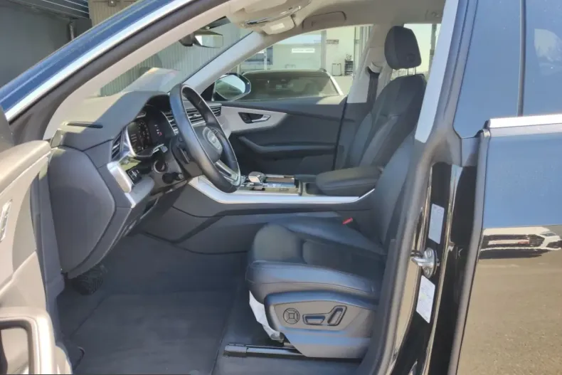 Audi Q8 din 2022 cu 99.990 km - oferta AUD232148 - foto 6