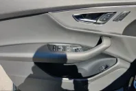 Audi Q8 din 2022 cu 99.990 km - oferta AUD232148 - foto 13