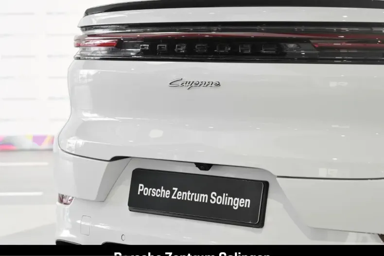 Porsche Cayenne din 2025 cu 31.436 km - oferta POR232150 - foto 8