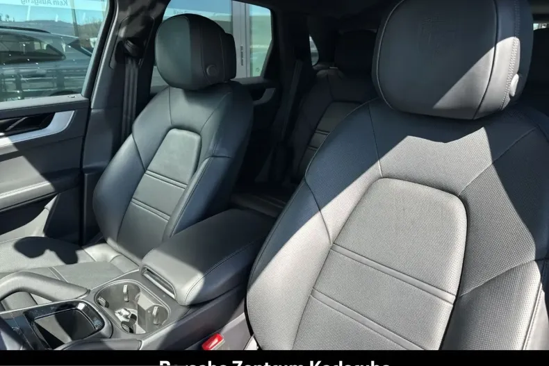 Porsche Cayenne din 2024 cu 21.590 km - oferta POR232163 - foto 9