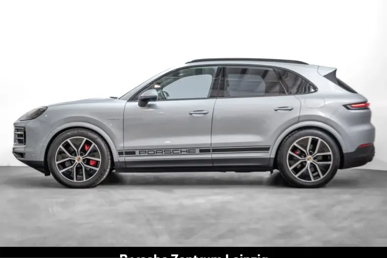 Porsche Cayenne din 2024 cu 22.086 km - oferta POR232165 - foto 2