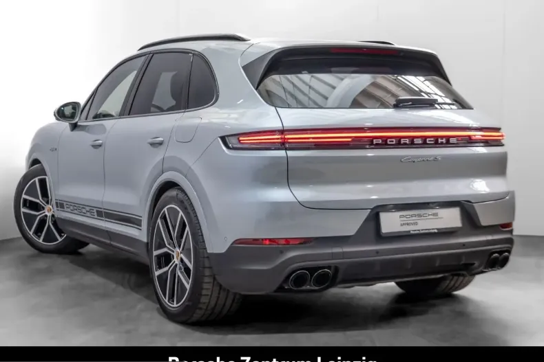 Porsche Cayenne din 2024 cu 22.086 km - oferta POR232165 - foto 3