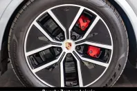Porsche Cayenne din 2024 cu 22.086 km - oferta POR232165 - foto 10