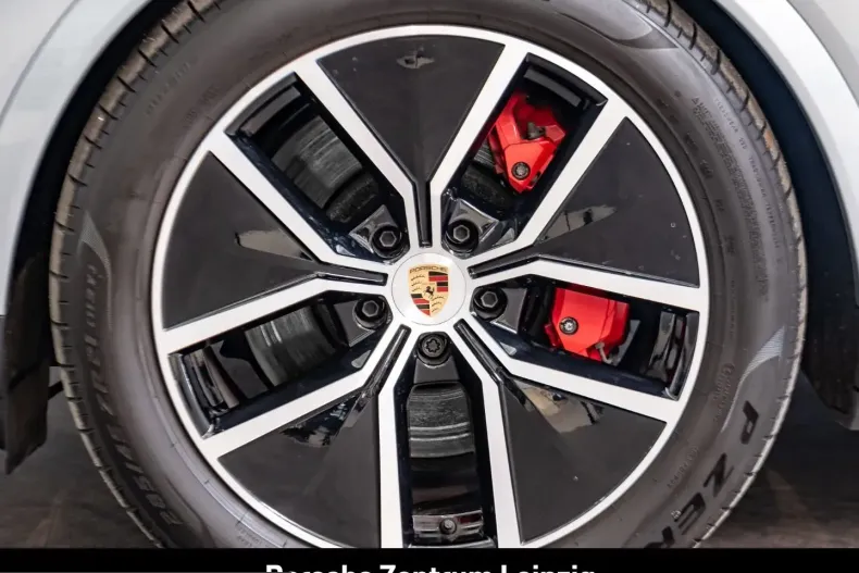 Porsche Cayenne din 2024 cu 22.086 km - oferta POR232165 - foto 10