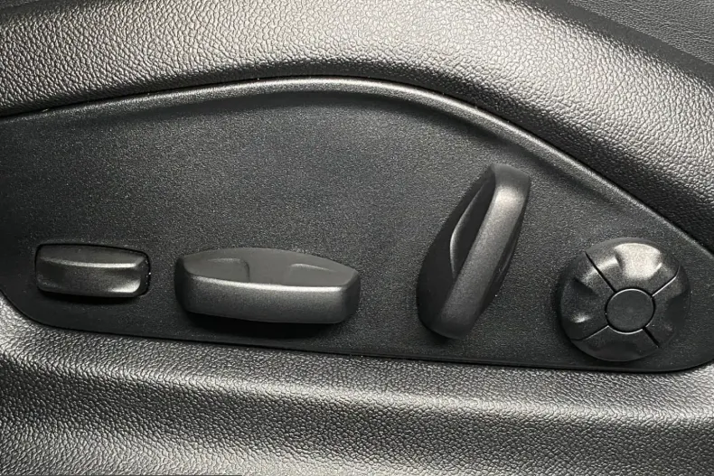 Porsche Cayenne din 2024 cu 26.500 km - oferta POR232168 - foto 28