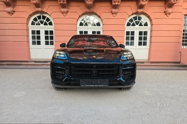Porsche Cayenne din 2024 cu 27.162 km - oferta POR232173 - foto 7