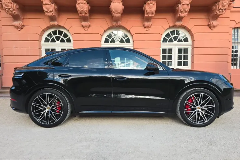 Porsche Cayenne din 2024 cu 27.162 km - oferta POR232173 - foto 20