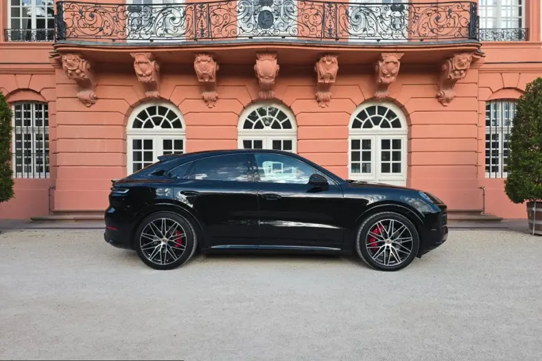 Porsche Cayenne din 2024 cu 27.162 km - oferta POR232173 - foto 22