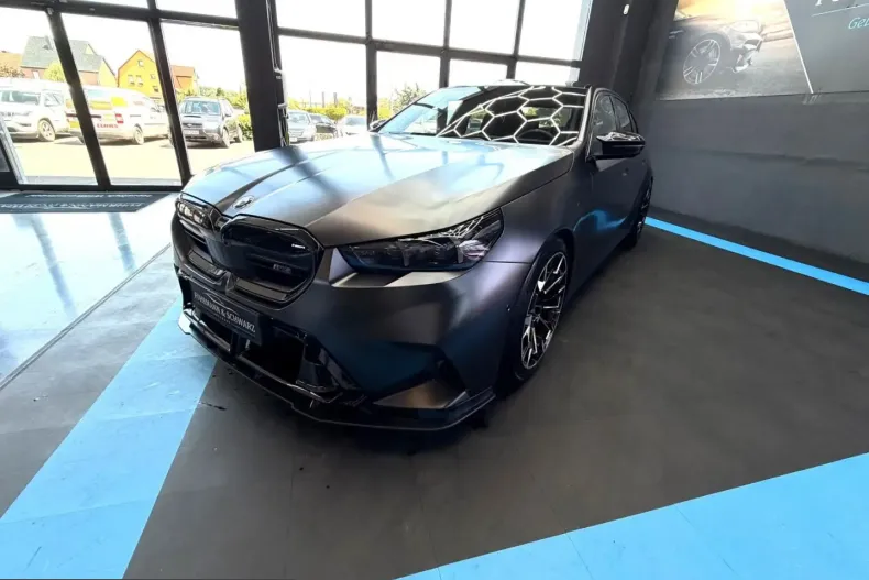 BMW M5 (Seria 5) din 2025 cu 23.870 km - oferta BMW232174 - foto 11