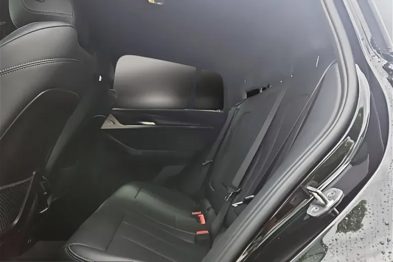 BMW X4 (Seria X) din 2022 cu 85.509 km - oferta BMW232178 - foto 6