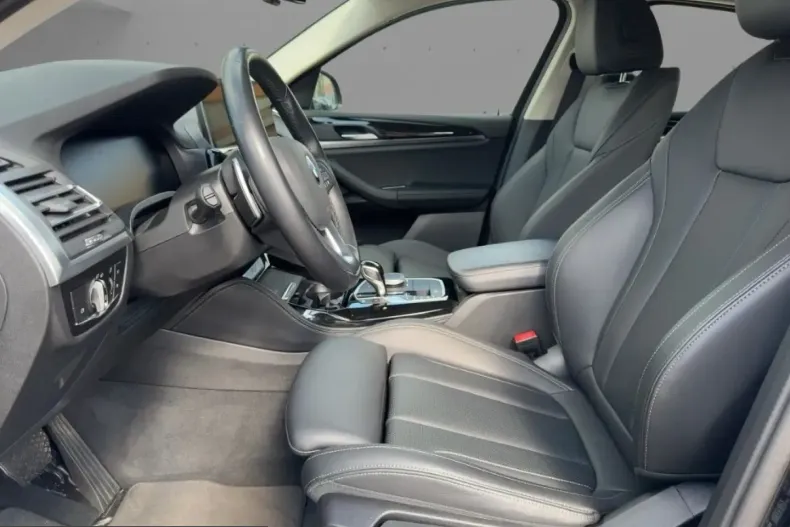 BMW X4 (Seria X) din 2022 cu 33.700 km - oferta BMW232179 - foto 7