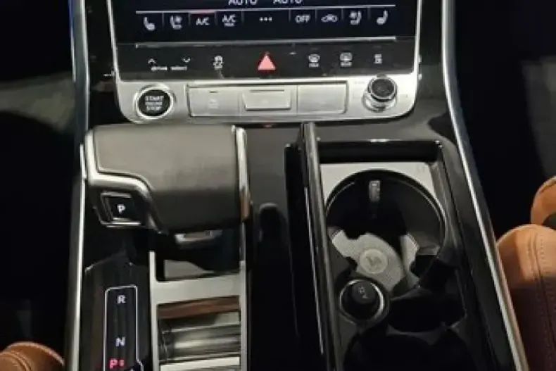 Audi Q8 din 2024 cu 47.963 km - oferta AUD232185 - foto 16
