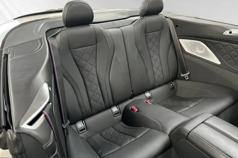 BMW M8 (Seria 8) din 2022 cu 30.220 km - oferta BMW232186 - foto 11