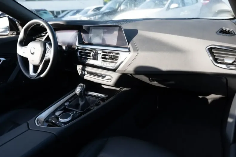 BMW Z4 (Seria Z) din 2025 cu 17.950 km - oferta BMW232204 - foto 6