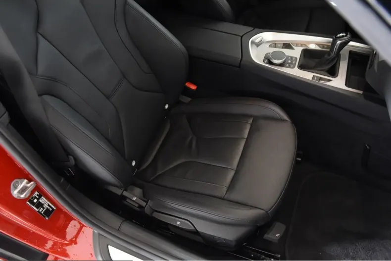 BMW Z4 (Seria Z) din 2025 cu 10.851 km - oferta BMW232205 - foto 10