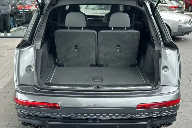 Audi SQ7 din 2024 cu 35.866 km - oferta AUD232207 - foto 8