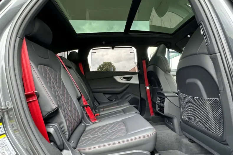 Audi SQ7 din 2024 cu 35.866 km - oferta AUD232207 - foto 18