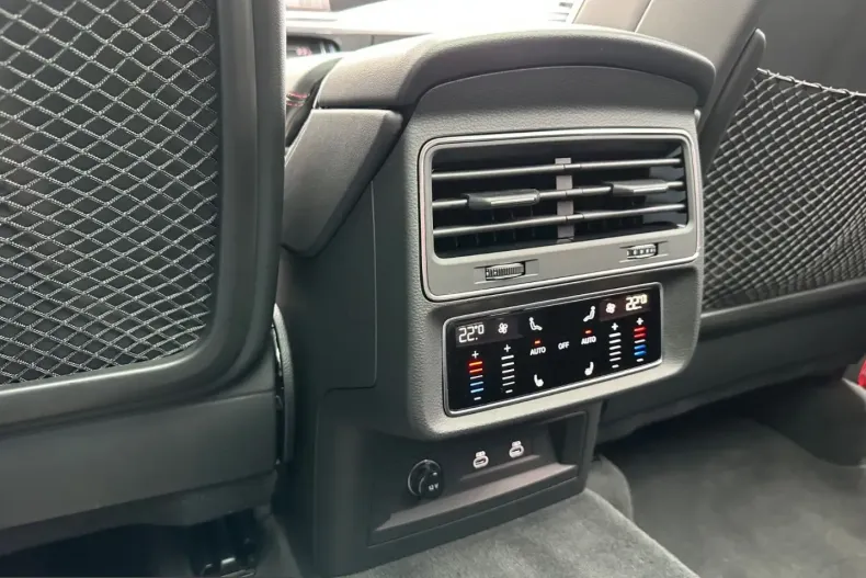 Audi SQ7 din 2024 cu 35.866 km - oferta AUD232207 - foto 26