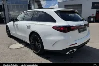 Mercedes-Benz E 450 (Clasa E) din 2024 cu 51.473 km - oferta MER232208 - foto 4