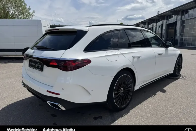 Mercedes-Benz E 450 (Clasa E) din 2024 cu 51.473 km - oferta MER232208 - foto 5