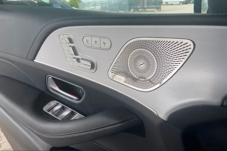 Mercedes-Benz GLE 53 AMG (Clasa GLE) din 2025 cu 40.730 km - oferta MER232209 - foto 16