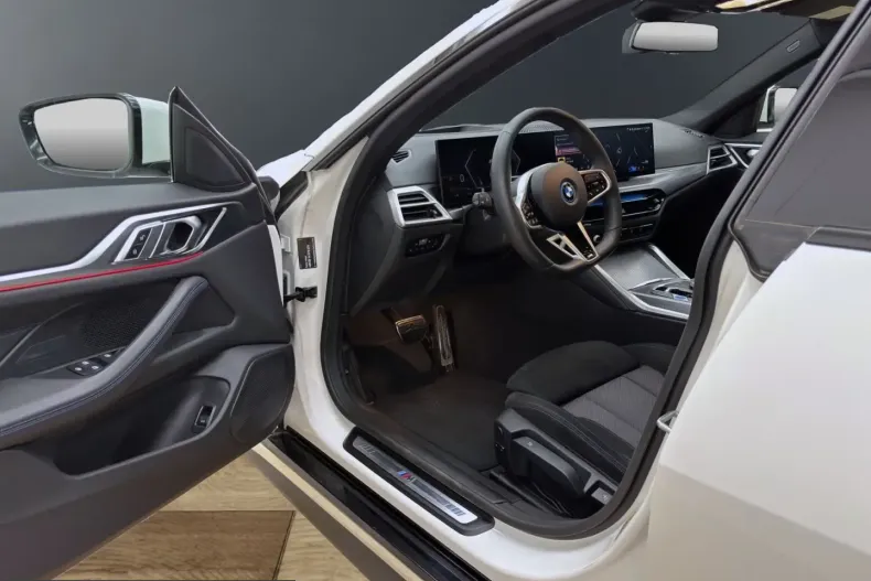 BMW i4 (Seria 4) din 2025 cu 17.100 km - oferta BMW232231 - foto 6