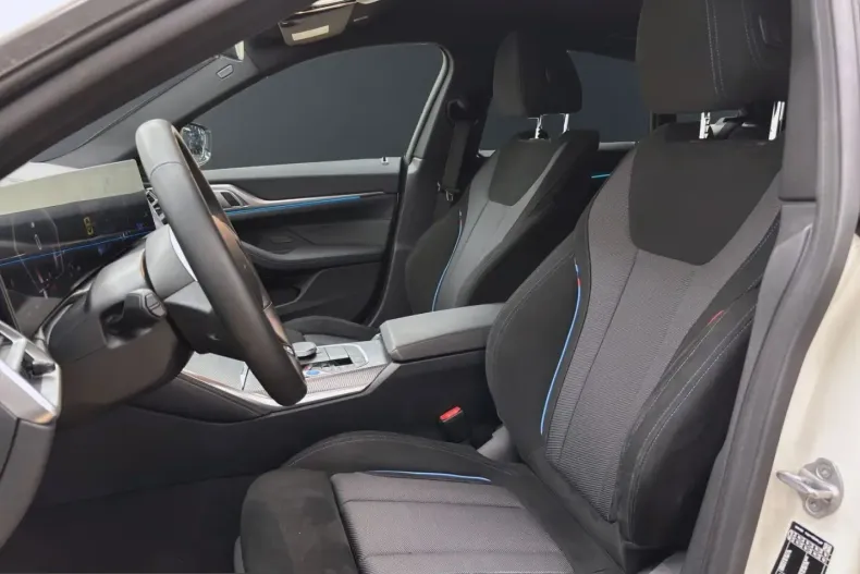 BMW i4 (Seria 4) din 2025 cu 17.100 km - oferta BMW232231 - foto 11