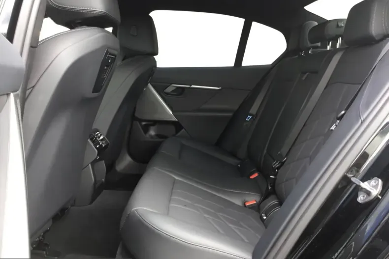 BMW 520 (Seria 5) din 2024 cu 50.400 km - oferta BMW232244 - foto 11