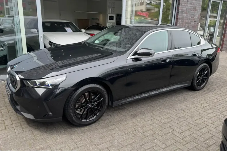 BMW 520 (Seria 5) din 2024 cu 42.800 km - oferta BMW232247 - foto 8