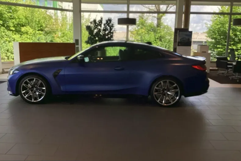 BMW M4 (Seria 4) din 2023 cu 17.552 km - oferta BMW232252 - foto 8
