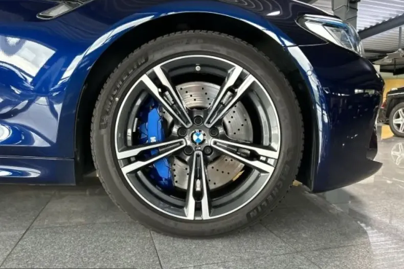 BMW M5 (Seria 5) din 2023 cu 61.065 km - oferta BMW232258 - foto 6