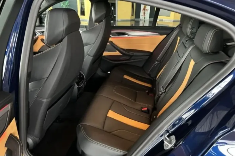 BMW M5 (Seria 5) din 2023 cu 61.065 km - oferta BMW232258 - foto 15