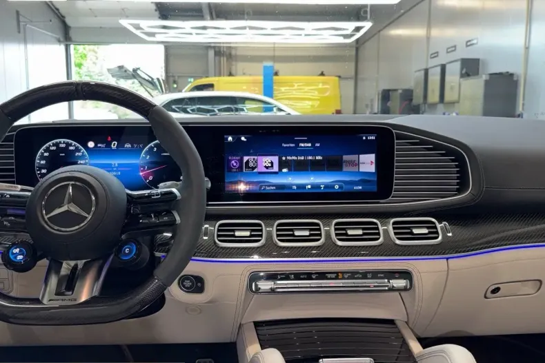 Mercedes-Benz GLS 63 (Clasa GLS) din 2025 cu 20.605 km - oferta MER232264 - foto 9