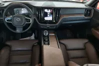 Volvo XC60 din 2021 cu 51.091 km - oferta VOL232269 - foto 3