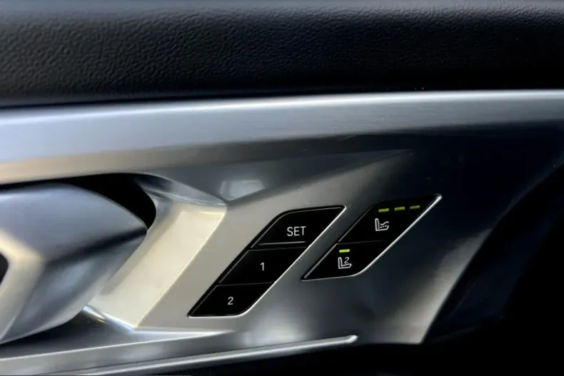 BMW XM (Seria X) din 2025 cu 50.915 km - oferta BMW232270 - foto 15