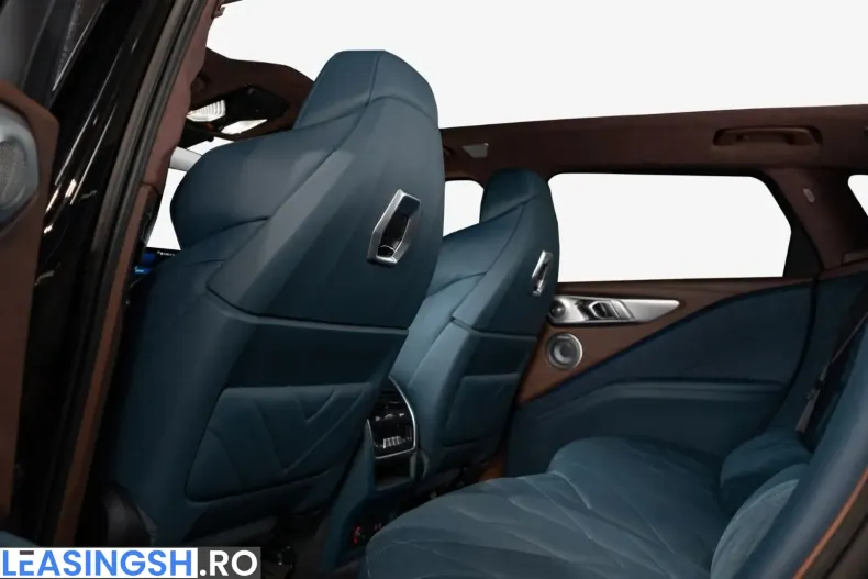 BMW XM (Seria X) din 2024 cu 42.200 km - oferta BMW232275 - foto 16