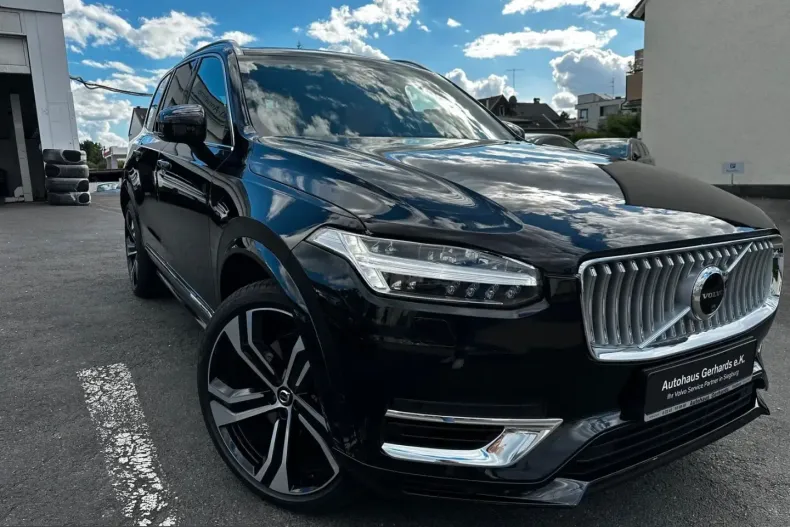 Volvo XC90 din 2024 cu 4.745 km - oferta VOL232276 - foto 1