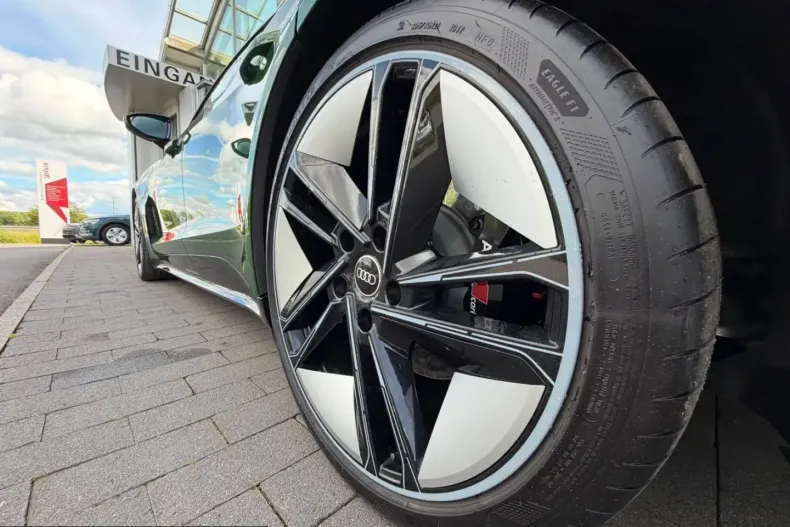 Audi RS e-tron GT din 2023 cu 28.900 km - oferta AUD232278 - foto 8