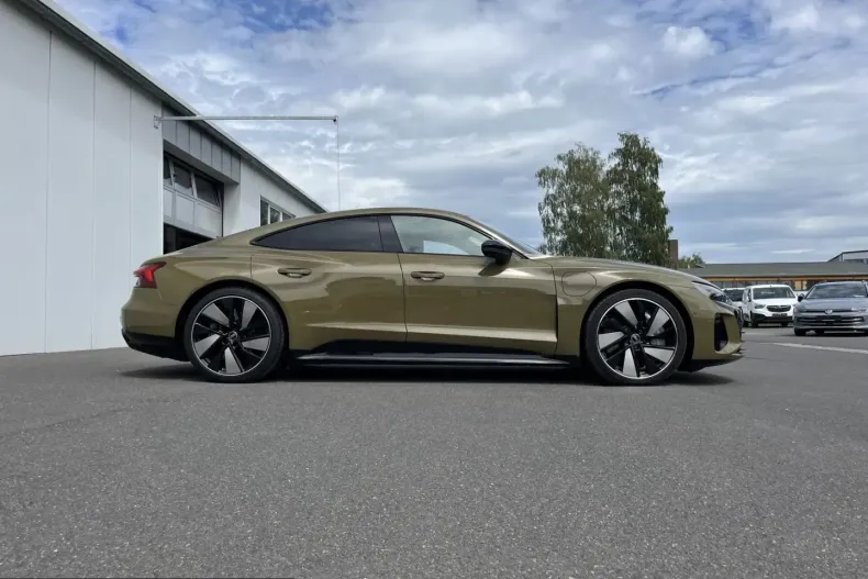 Audi RS e-tron GT din 2023 cu 14.396 km - oferta AUD232280 - foto 4