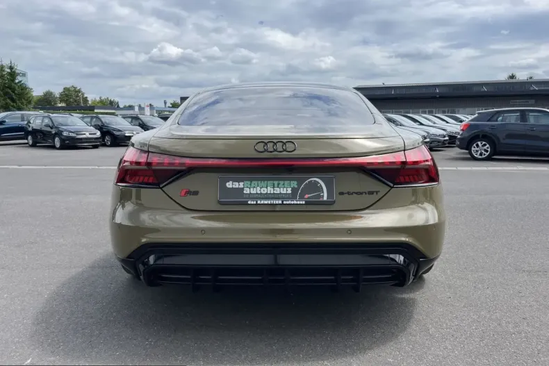 Audi RS e-tron GT din 2023 cu 14.396 km - oferta AUD232280 - foto 8