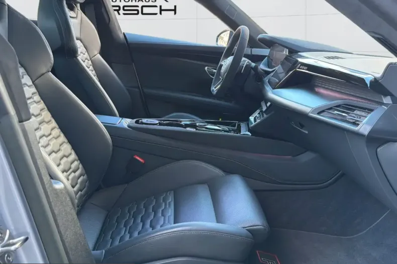 Audi RS e-tron GT din 2024 cu 11.900 km - oferta AUD232282 - foto 27
