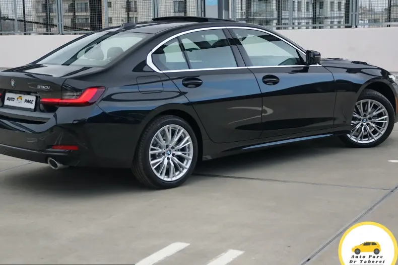 BMW 330 (Seria 3) din 2024 cu 8.600 km - oferta BMW232284 - foto 11