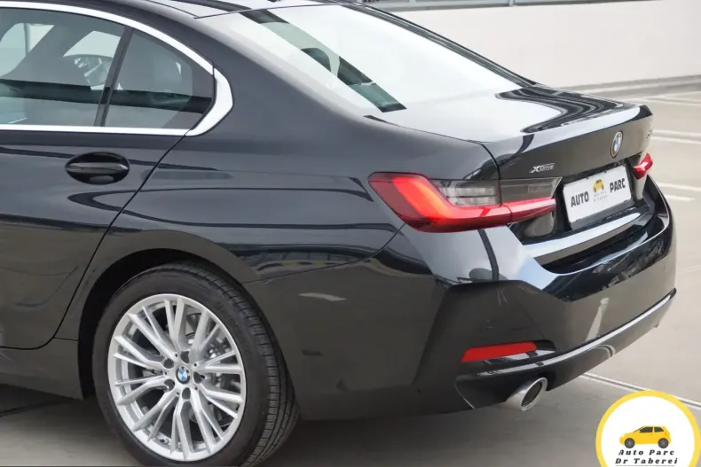 BMW 330 (Seria 3) din 2024 cu 8.600 km - oferta BMW232284 - foto 13