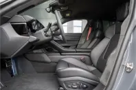 Porsche Taycan din 2025 cu 22.900 km - oferta POR232286 - foto 27
