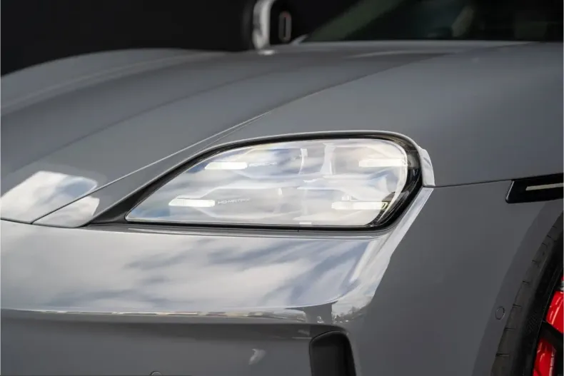 Porsche Taycan din 2025 cu 22.900 km - oferta POR232286 - foto 36