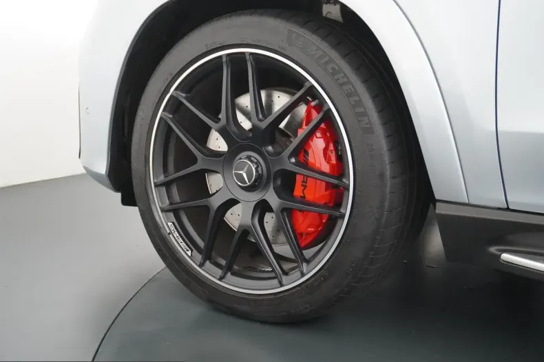 Mercedes-Benz GLE 63 AMG (Clasa GLE) din 2024 cu 43.527 km - oferta MER232288 - foto 13