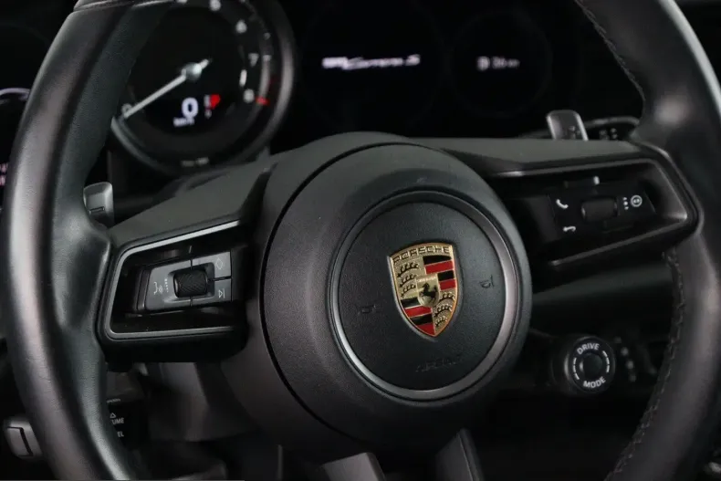 Porsche 992 din 2024 cu 15.334 km - oferta POR232290 - foto 3